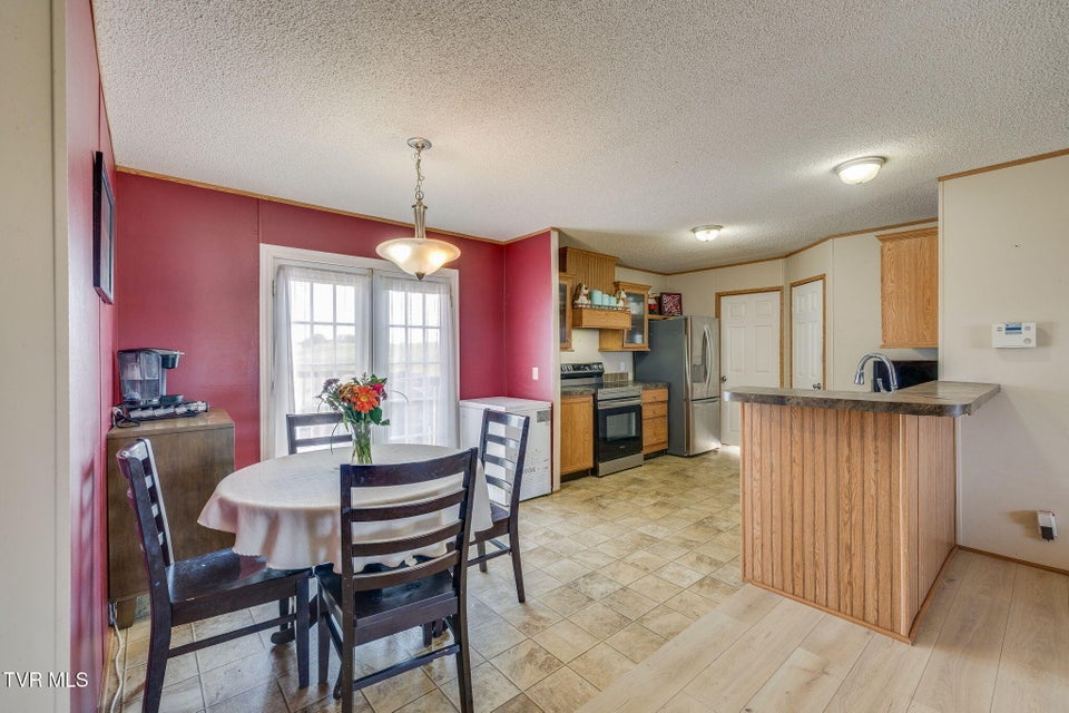 Photo #9: 175 Forest Road