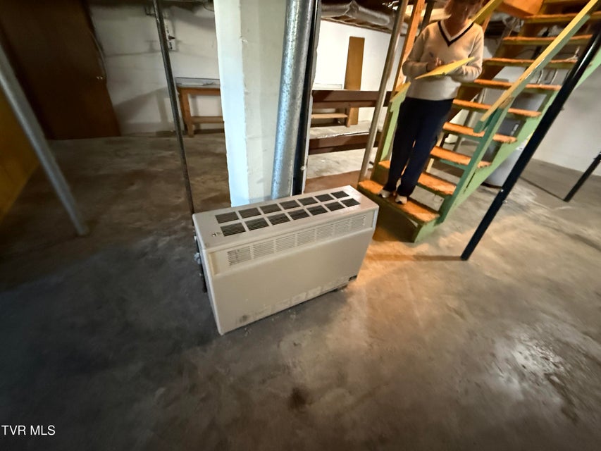 Photo #13: 116 Magnolia Avenue