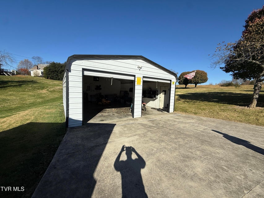 Photo #22: 116 Magnolia Avenue