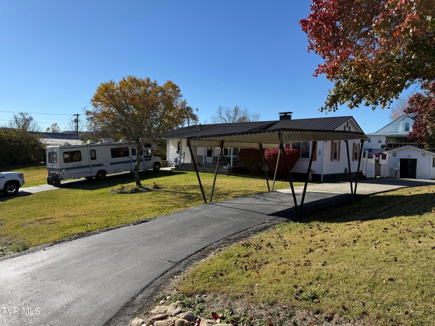 Photo #27: 116 Magnolia Avenue