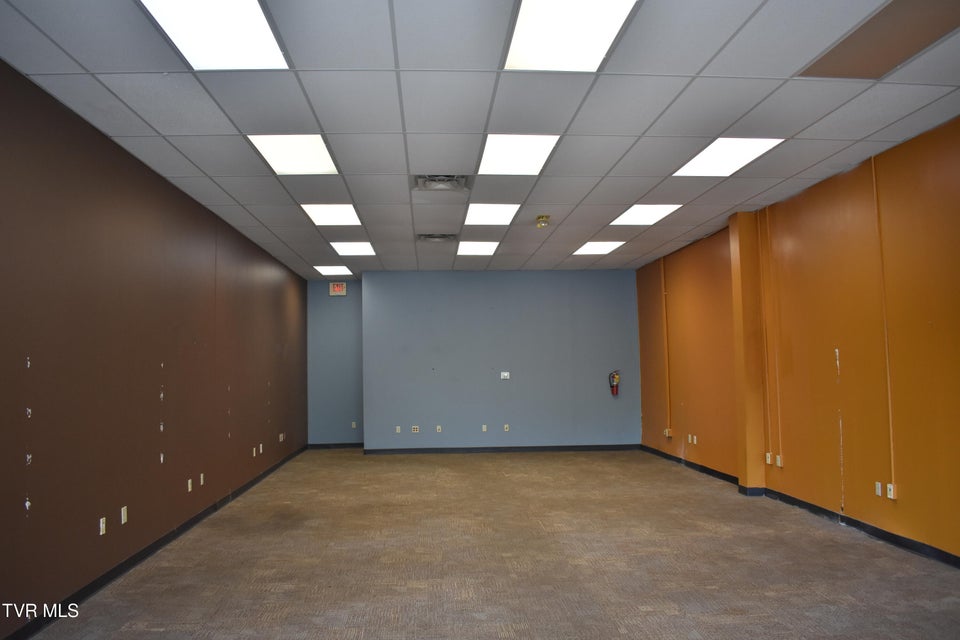 Photo #10: 733 Stone Drive