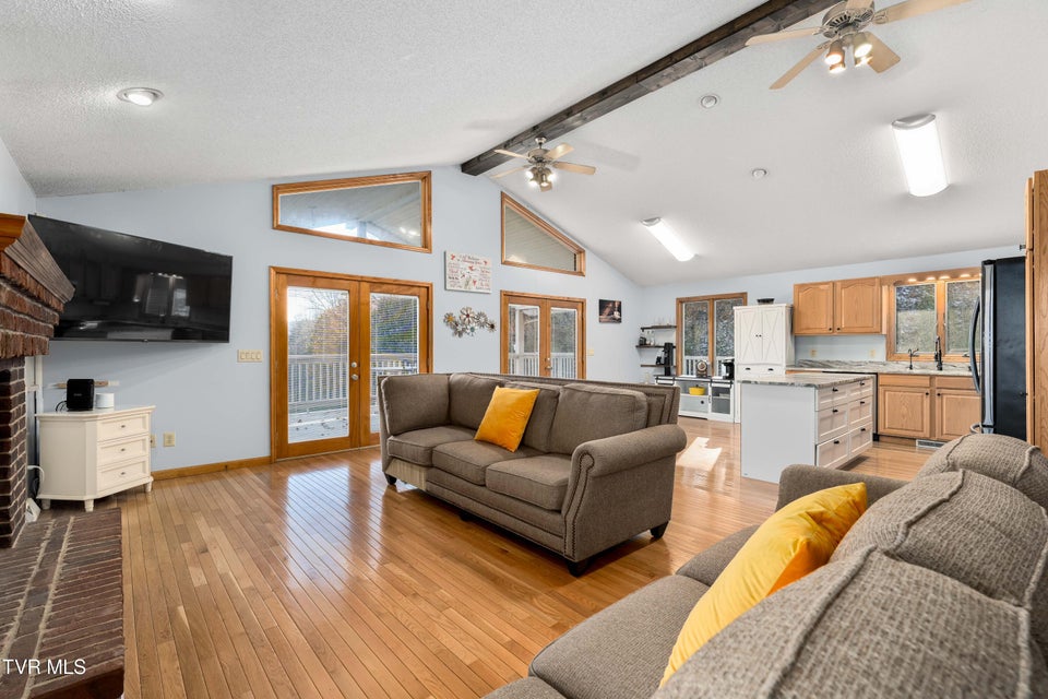 Photo #13: 2638 Highway 81 South 