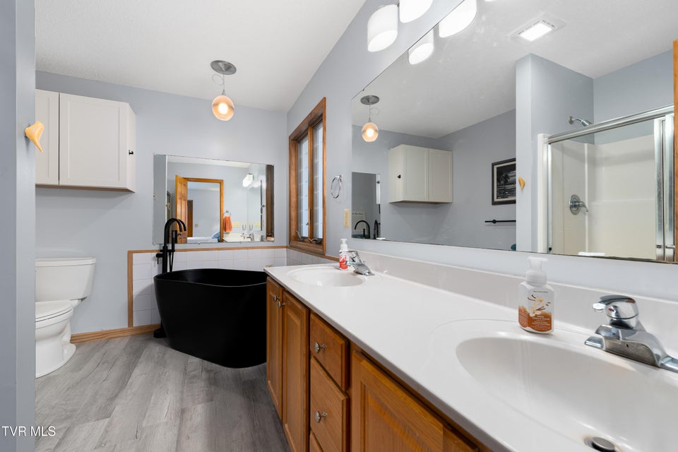 Photo #25: 2638 Highway 81 South 