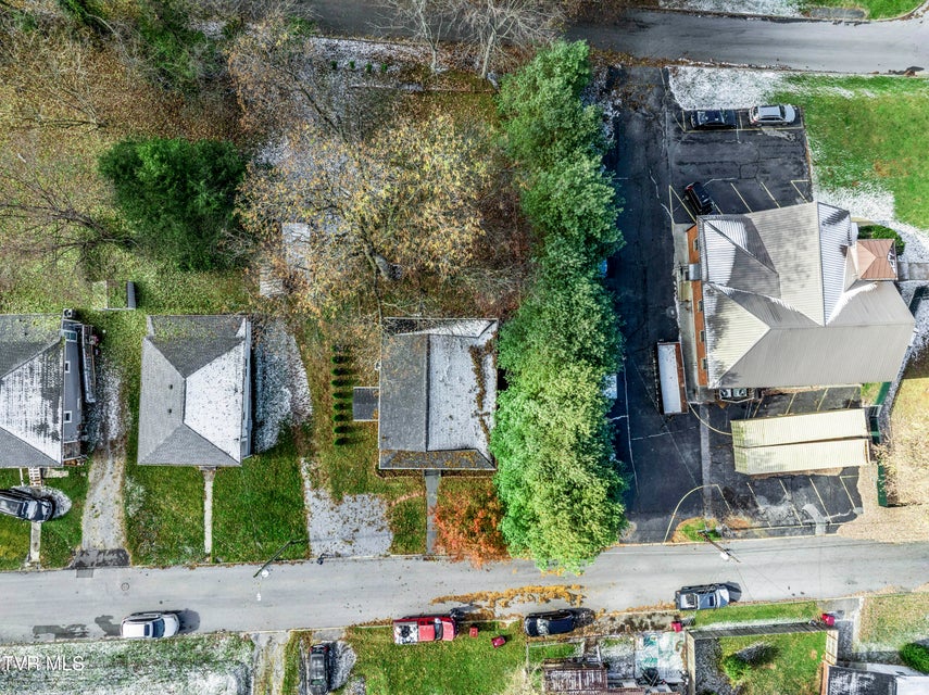 Photo #48: 706 Treadway Street