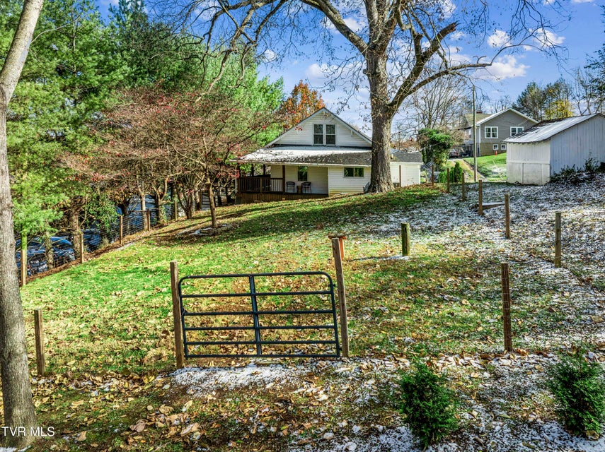 Photo #40: 706 Treadway Street