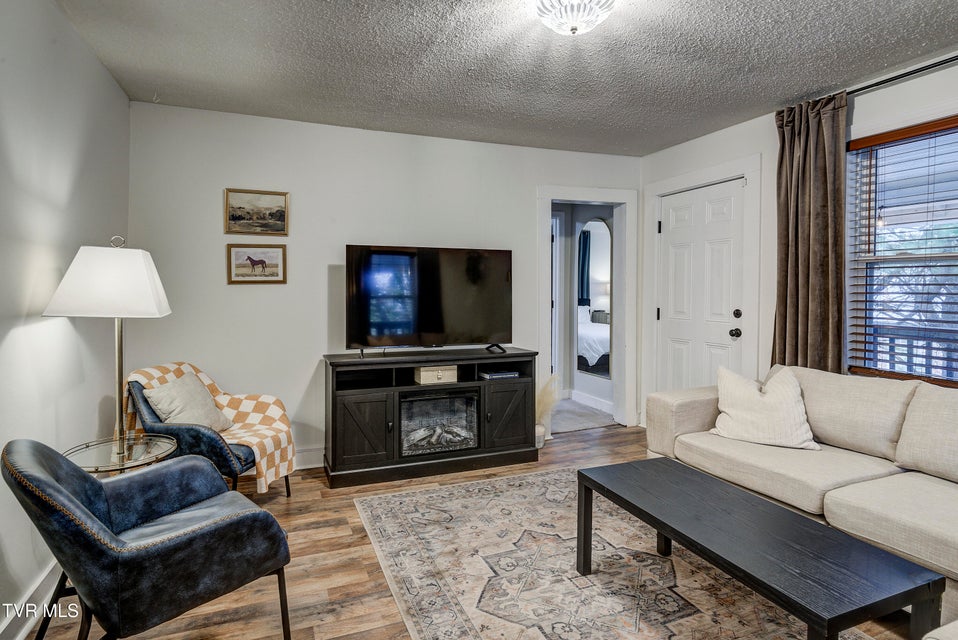 Photo #7: 706 Treadway Street