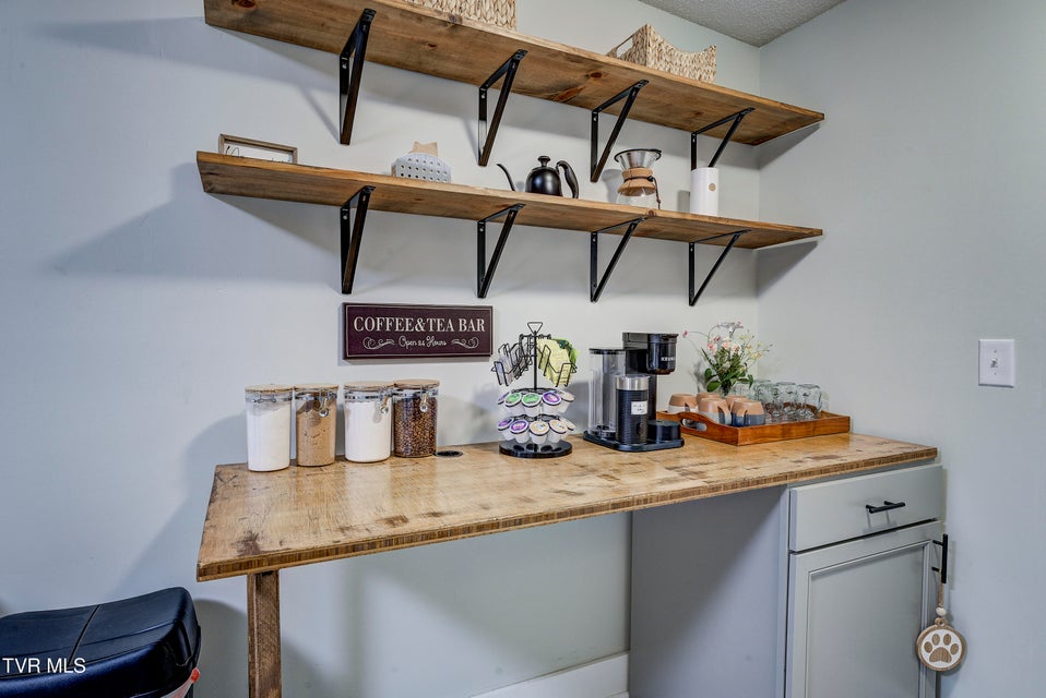 Photo #14: 706 Treadway Street