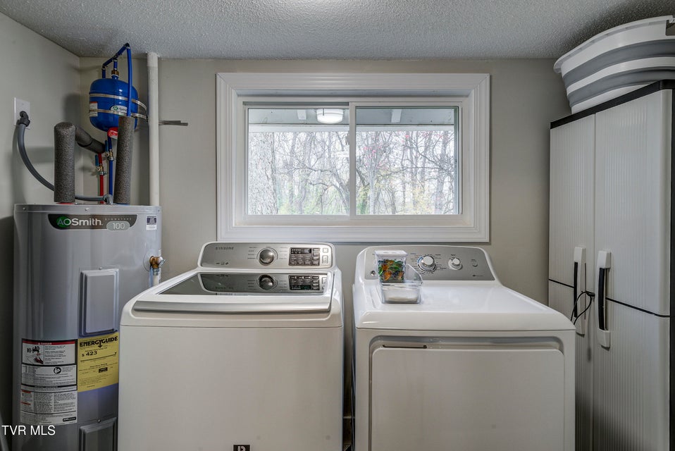 Photo #17: 706 Treadway Street