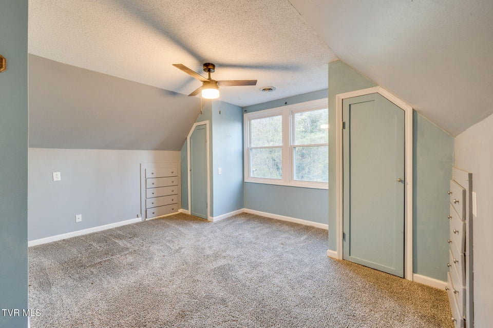 Photo #24: 4004 Lakeland Drive