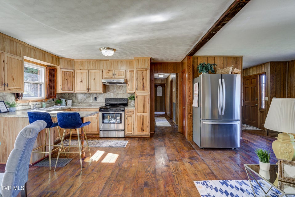 Photo #9: 508 Carolina Street