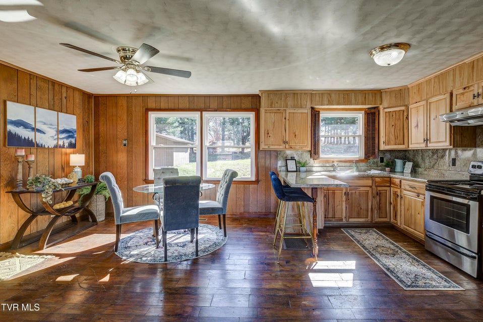 Photo #10: 508 Carolina Street