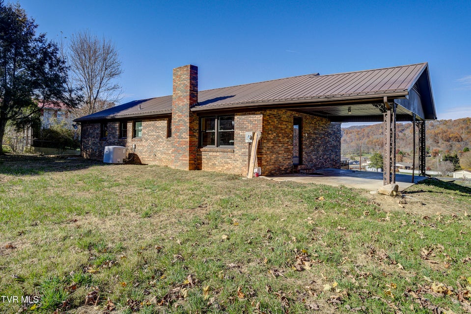 Photo #38: 508 Carolina Street