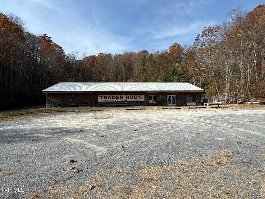 Photo #6: 7050 Highway 19e 