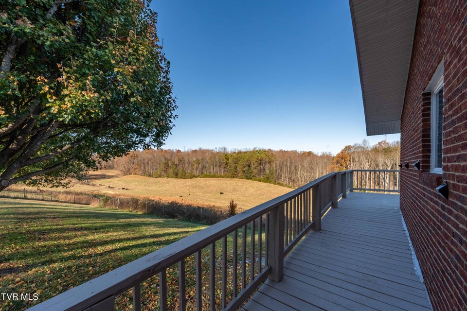 Photo #48: 2638 Highway 81 South 