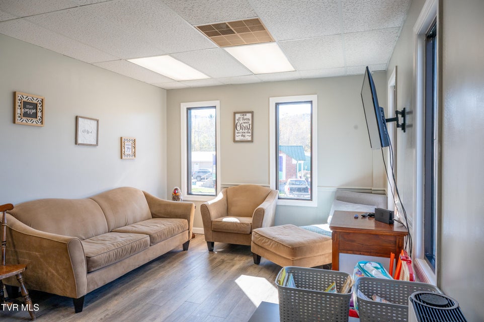 Photo #16: 3614 Unicoi Drive