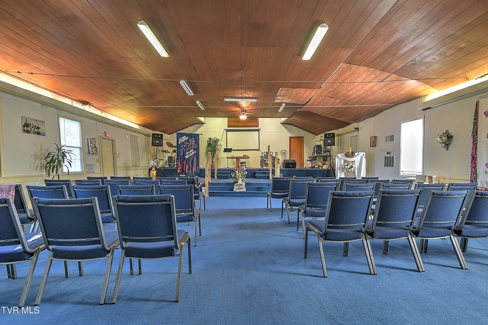 Photo #19: 2225 Ashwood Avenue