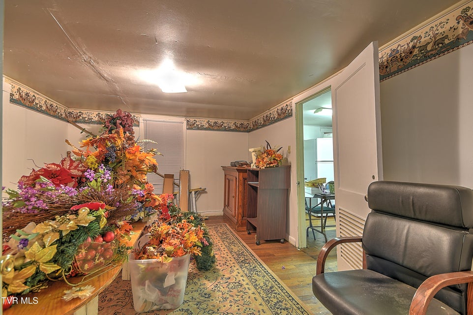 Photo #39: 2225 Ashwood Avenue