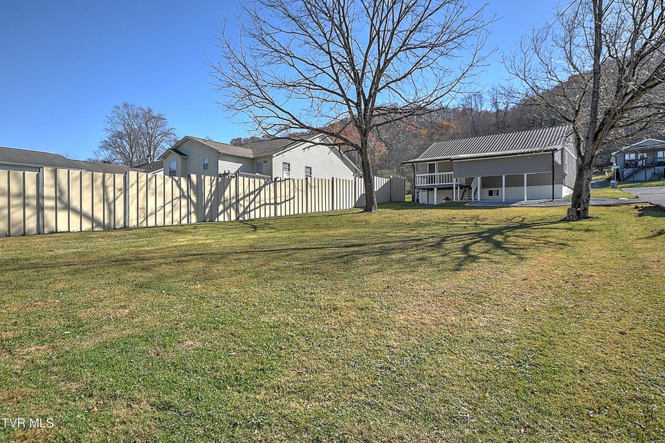 Photo #10: 2709 Broad Street