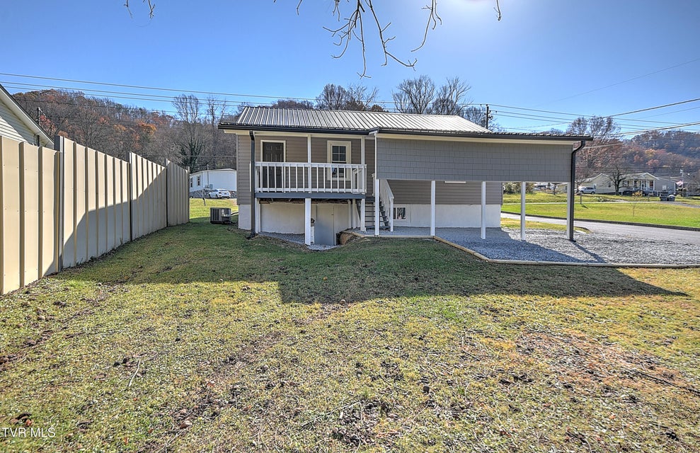 Photo #8: 2709 Broad Street