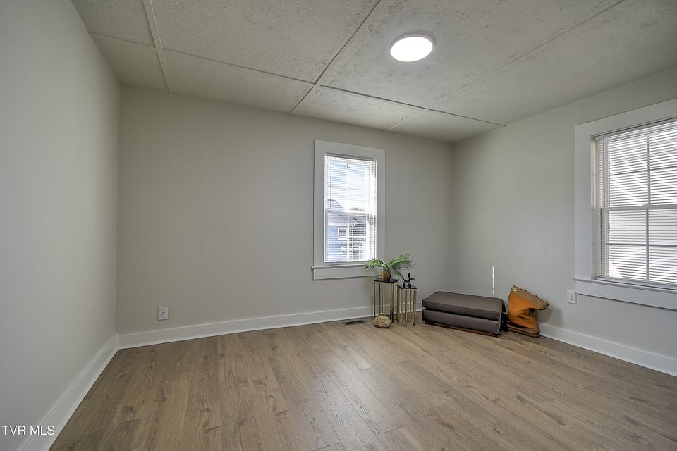 Photo #23: 2709 Broad Street