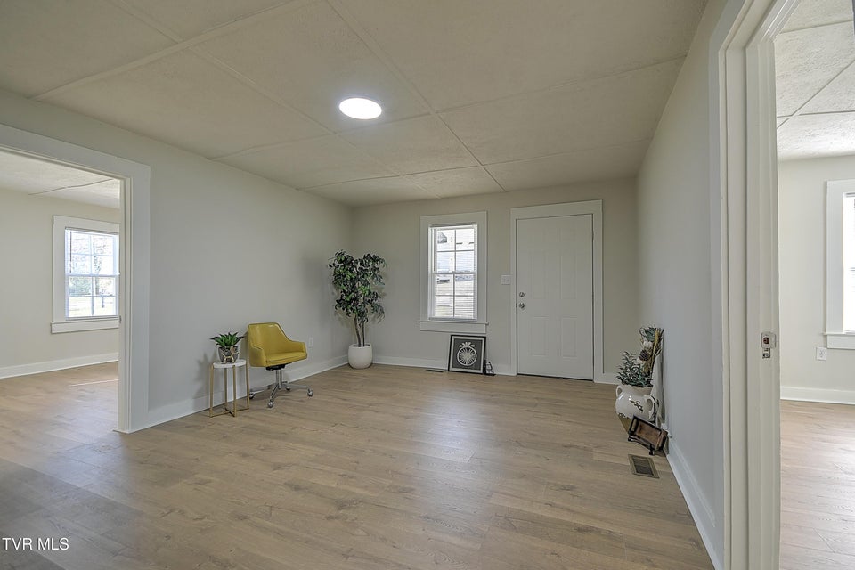 Photo #27: 2709 Broad Street