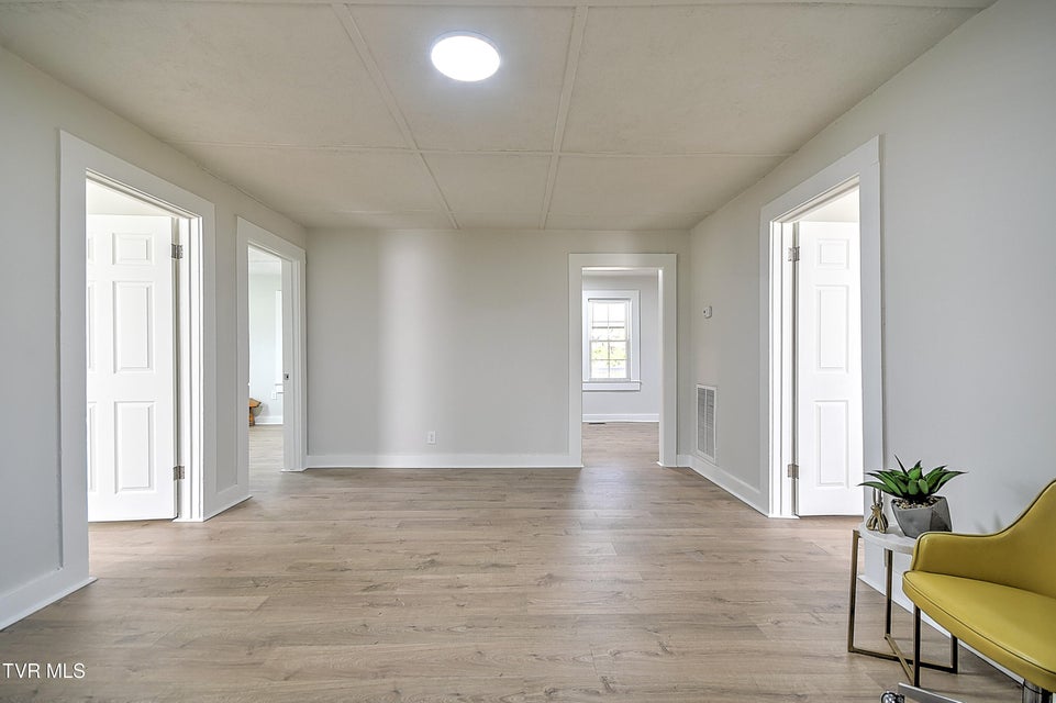 Photo #30: 2709 Broad Street