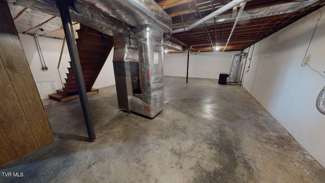 Photo #38: 4561 Birchwood Circle