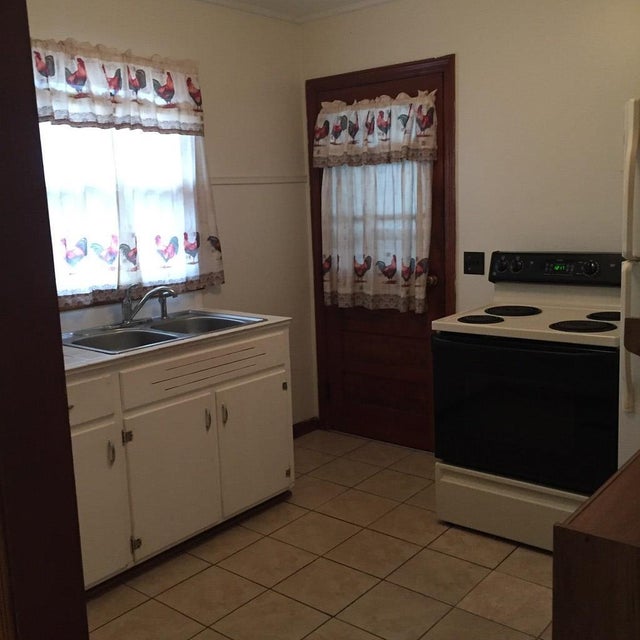 Photo #6: 205 Milligan Drive