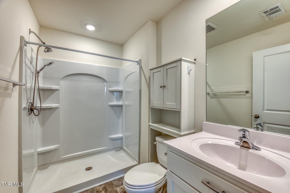 Photo #14: 1115 Clearwater Lane