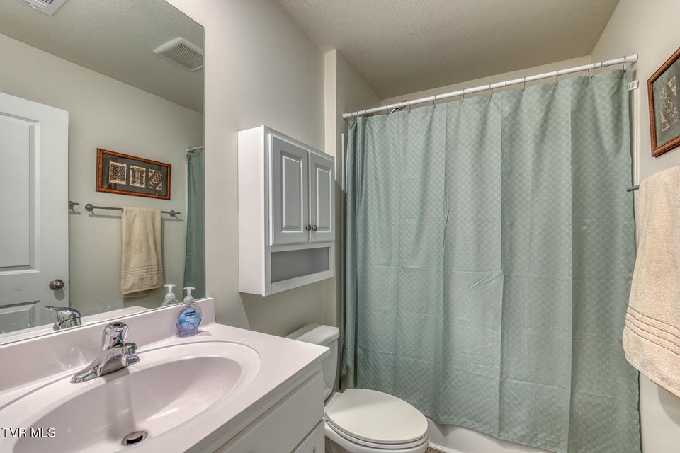 Photo #18: 1115 Clearwater Lane