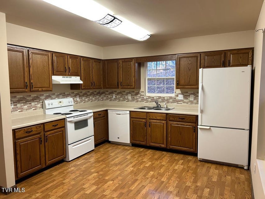 Photo #36: 25568 Calima Drive