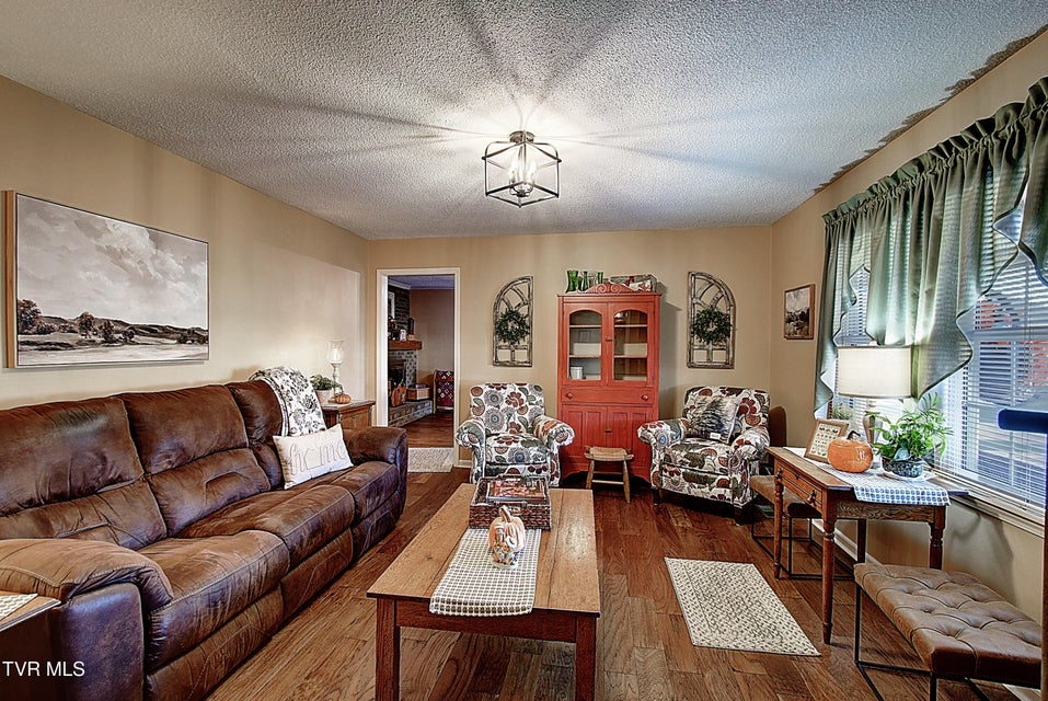 Photo #9: 153 Southgate Drive