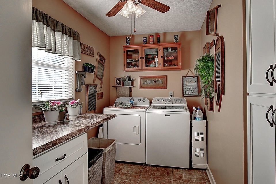 Photo #19: 153 Southgate Drive