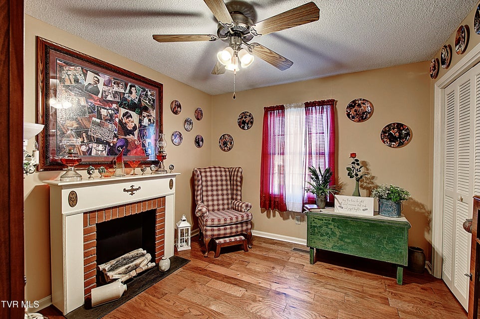 Photo #27: 153 Southgate Drive