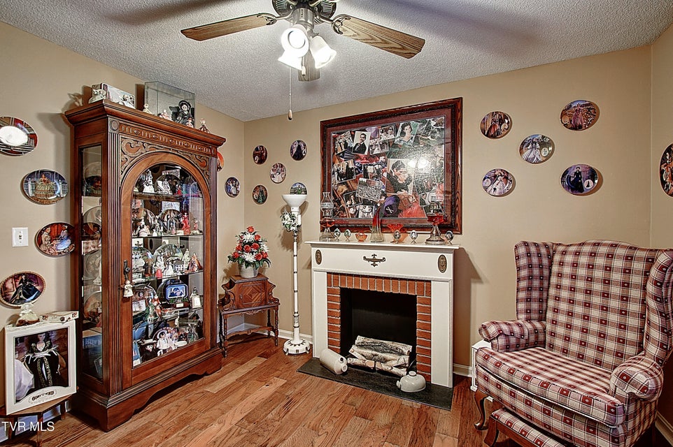 Photo #28: 153 Southgate Drive