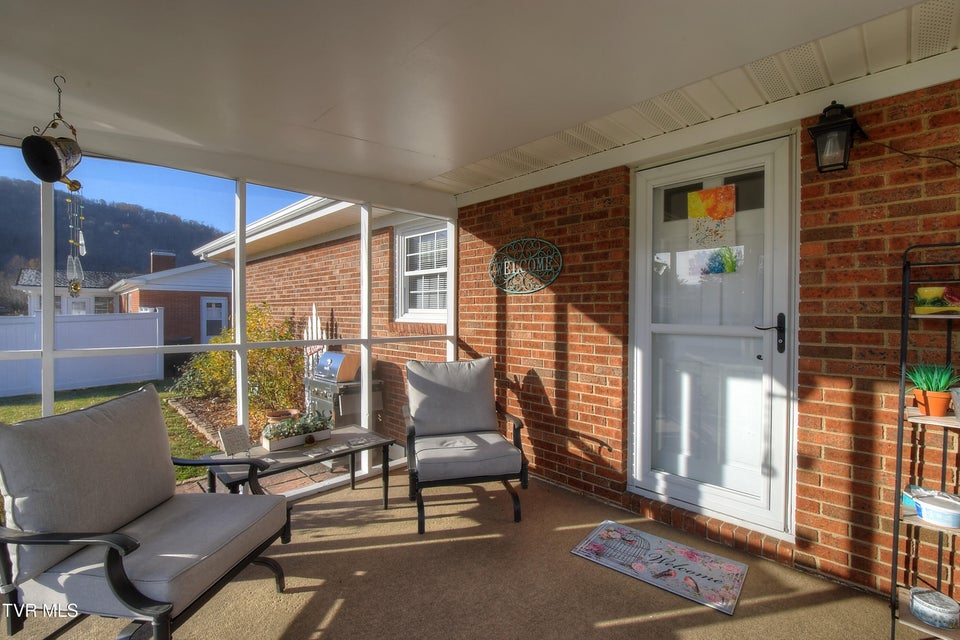 Photo #32: 153 Southgate Drive