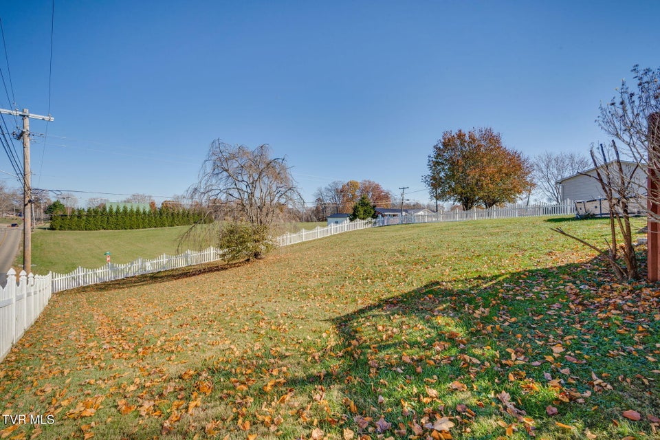 Photo #27: 475 Matson Road