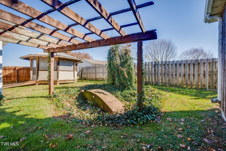 Photo #30: 475 Matson Road