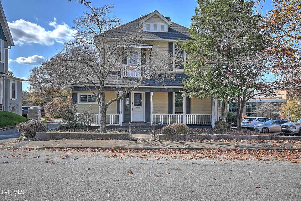 Photo #41: 512 Alabama Street