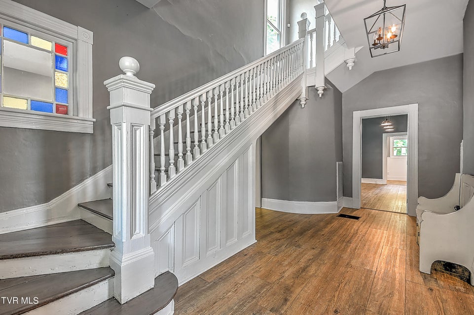 Photo #6: 512 Alabama Street