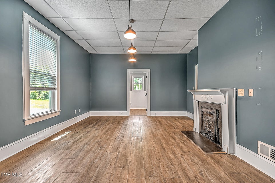 Photo #10: 512 Alabama Street