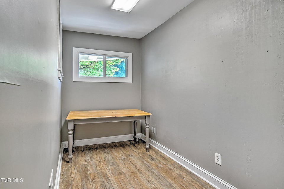 Photo #22: 512 Alabama Street