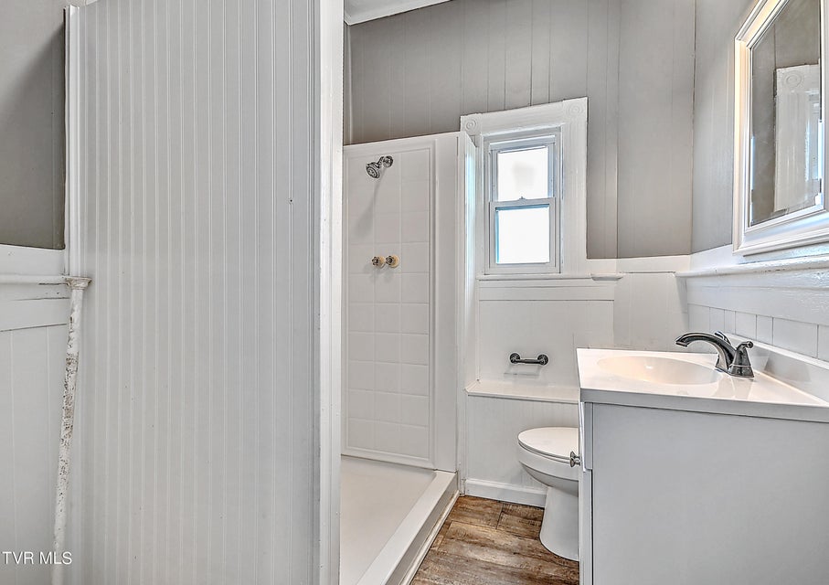 Photo #27: 512 Alabama Street