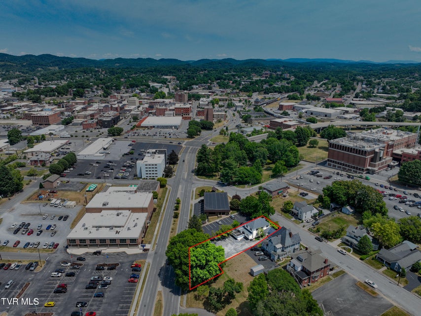 Photo #38: 512 Alabama Street