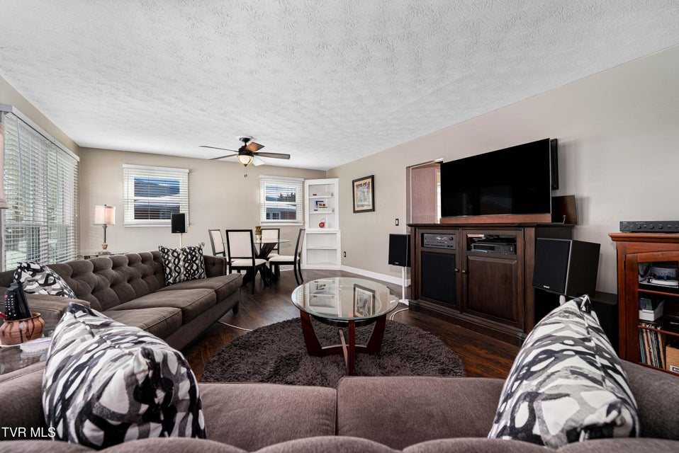 Photo #34: 419 College Street