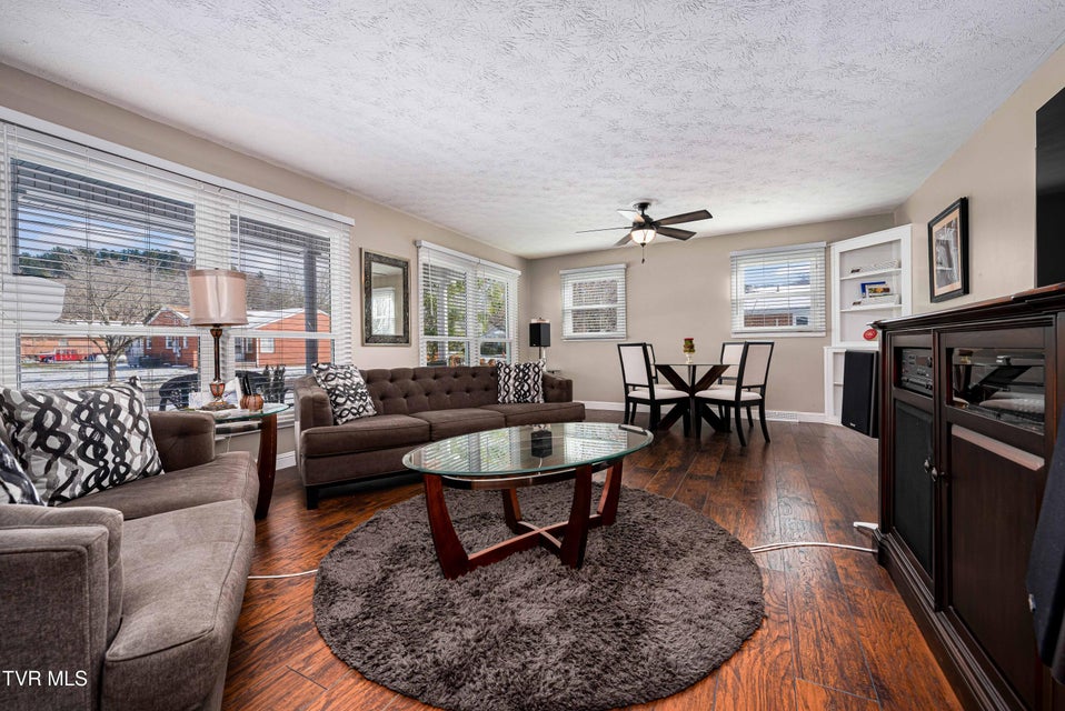 Photo #35: 419 College Street