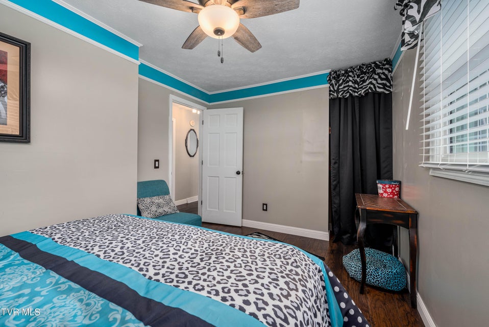 Photo #44: 419 College Street