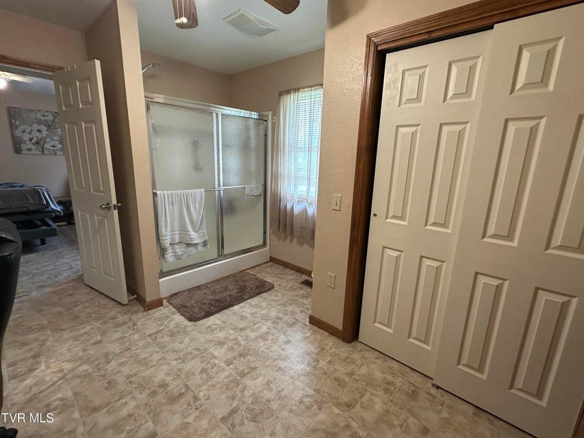 Photo #18: 1456 Osbornes Gap Road