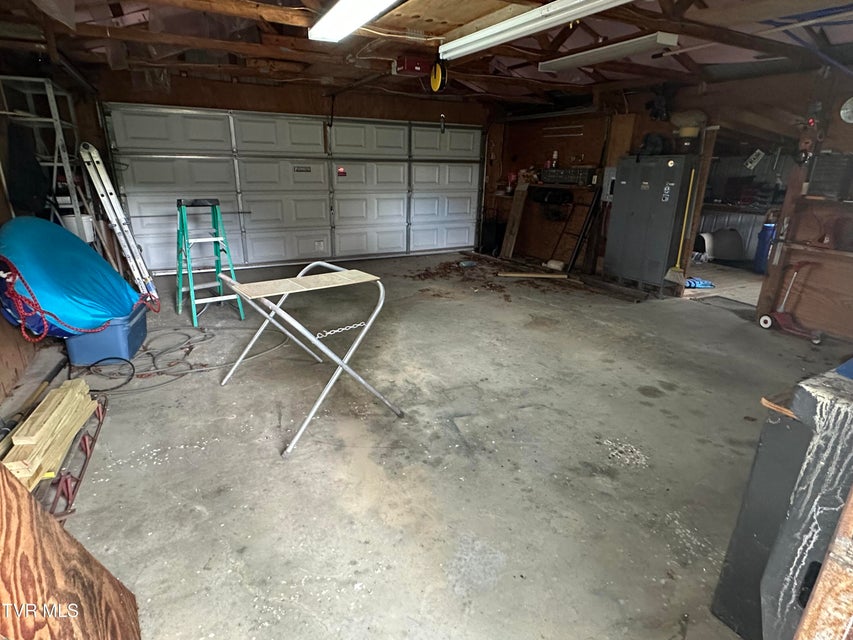 Photo #31: 1456 Osbornes Gap Road