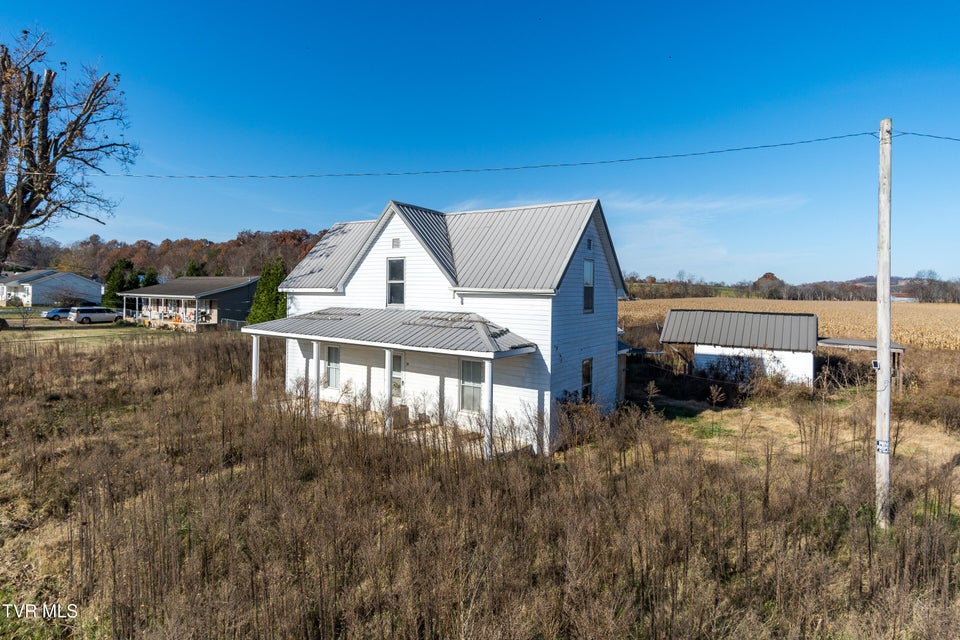 Photo #3: 231 Bill Mauk Road